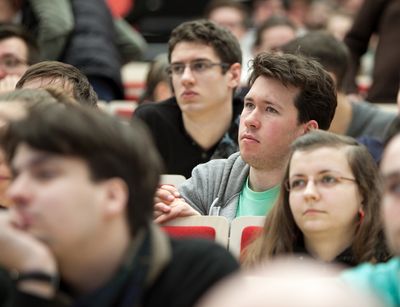Studierende in einer Vorlesung, Foto: Swen Reichhold