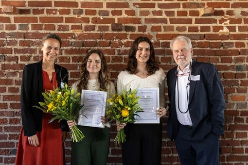 Die Preisträgerinnen des Günter-Thiele-Preises und des Forschungsstipendiums 2025 (Foto: Nick Stütz)