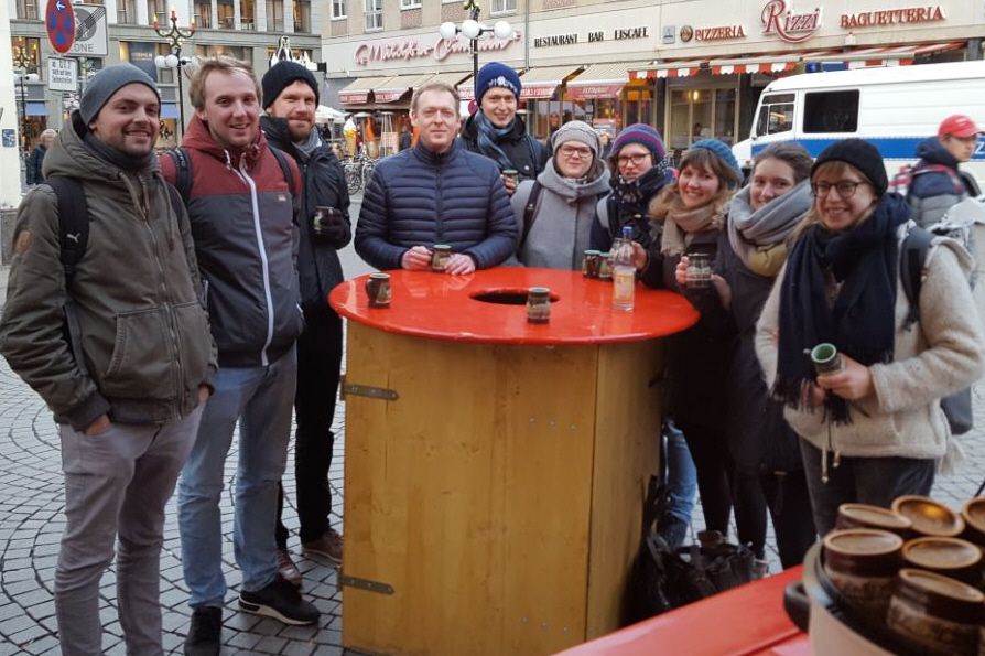 zur Vergrößerungsansicht des Bildes: